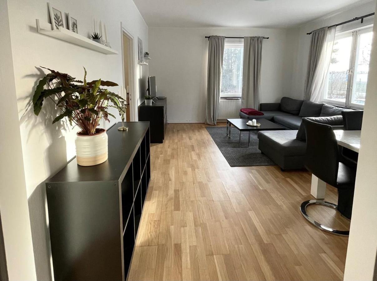 Trivsamma Lagenheter Med Fri Parkering Διαμέρισμα Στοκχόλμη Εξωτερικό φωτογραφία